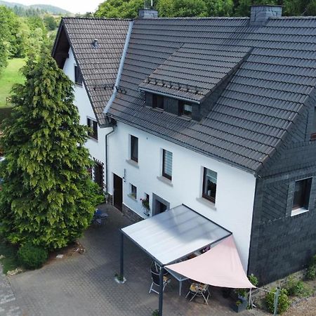 Hatzfeld Fewo Lindenhof מראה חיצוני תמונה